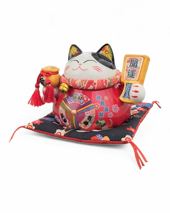 Lucky Cat Maneki Neko