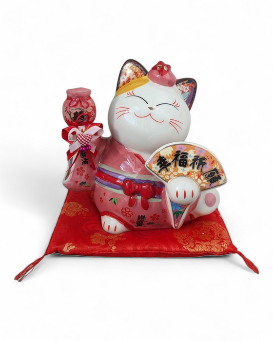 Lucky Cat Maneki Neko