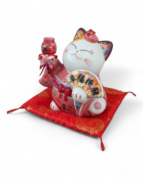 Lucky Cat Maneki Neko