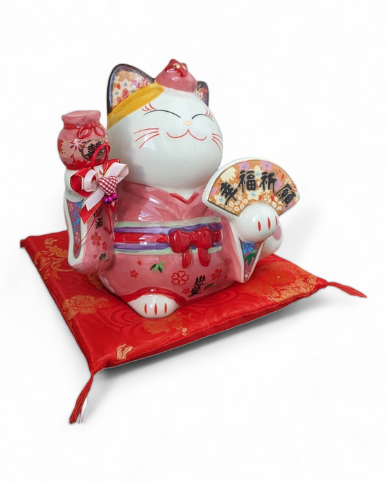 Lucky Cat Maneki Neko