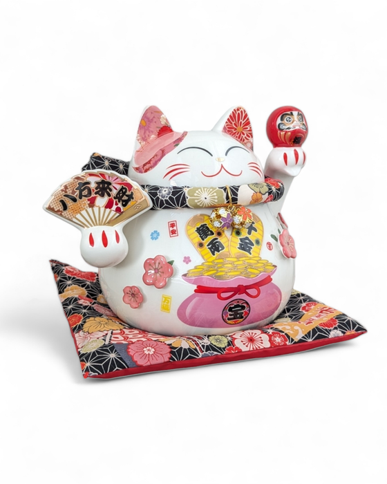 Lucky Cat Maneki Neko